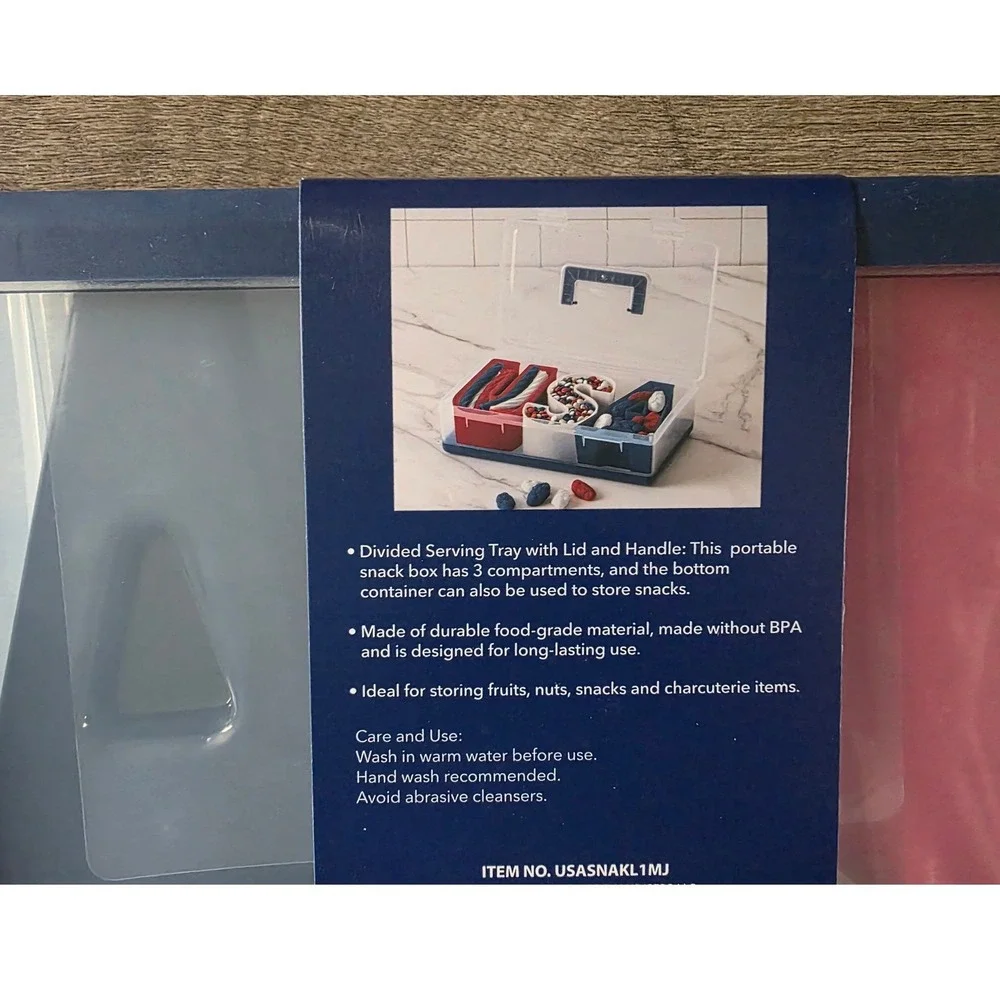 Patriotic USA On-The-Go Snack Box Divided Serving Tray Red White Blue 43.5oz NEW